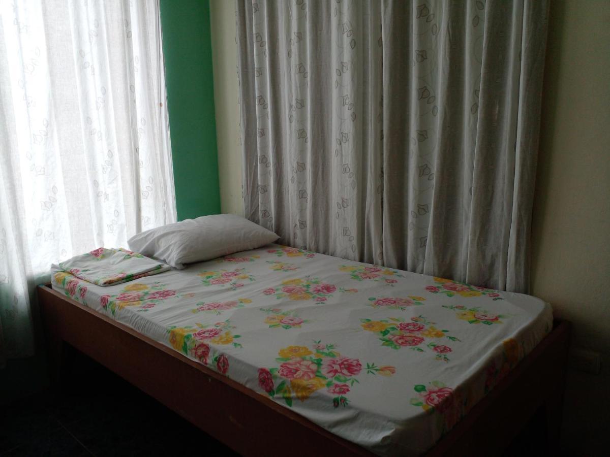 La Pension Backpackers La Fortuna Zewnętrze zdjęcie